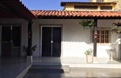 Imagem 1: Casa no Aleixo, por motivo de viagem A vista ou PARCELADO