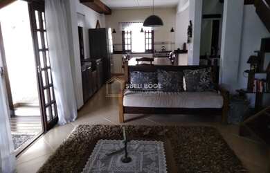 Imagem 3: CAMBORIÚ - Casa Padrão - CENTRO