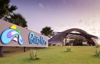 Imagem: O terreno possui 454m² de Área e está localizado em Porto