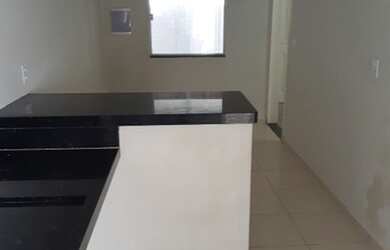 Imagem 16: Casa para aluguel e venda possui 70 metros quadrados em COHAB Anil I