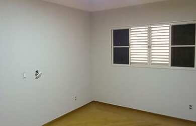 Imagem 8: Sobrado residencial próx. ao posto Brasília