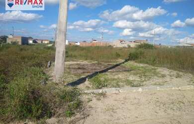 Imagem: O terreno possui 120m² de Área e está localizado em Lajedo