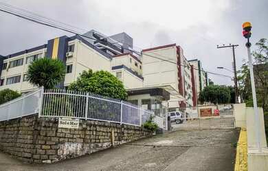 Imagem: O apartamento possui 2 Dormitórios, 2 Banheiros, 1 Vaga na