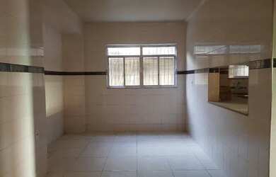 Imagem 4: CASA EM RIO NOVO. Varanda, Imóvel novo, 900m² de Áreae5 Vagas na garagem