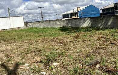 Imagem 2: Vendo terreno de esquina. 425m² de Área