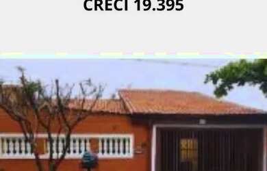 Imagem: A casa possui 4 Dormitórios, 2 Banheiros, 2 Vagas na garagem