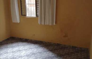 Imagem 4: Aluga-se uma casa. 1 Banheiroe2 Dormitórios