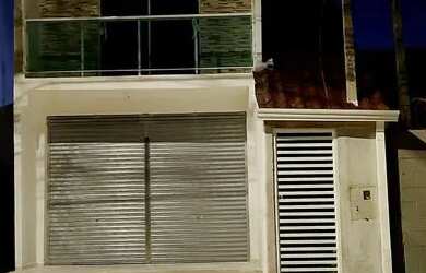 Imagem: O depósito possui 1 Vaga na garagem e 30m² de Área e está