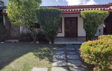 Imagem: A casa em condomínio possui 4 Dormitórios, 5 Banheiros, 2