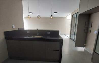 Imagem 6: Casa de condomínio térrea para venda possui 165 metros quadrados com...