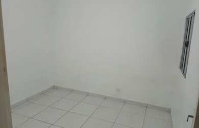 Imagem 14: Casa de três cômodos. 65m² de Área, 1 Banheiroe1 Dormitório