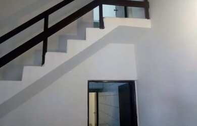 Imagem 4: Casa Térrea para venda possui 76 metros quadrados com 2 quartos em Agenor...