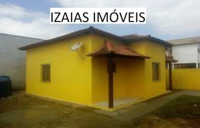 Imagem: A casa possui 2 Dormitórios, 2 Banheiros, 1 Vaga na garagem