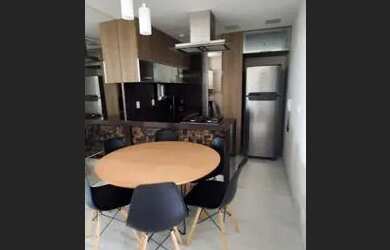 Imagem: O apartamento possui 1 Dormitório, 2 Banheiros, 1 Vaga na garagem