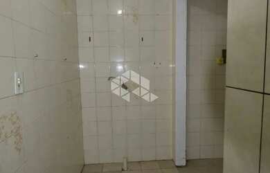 Imagem 6: Apartamento localizado na Av. Paulo Lauda