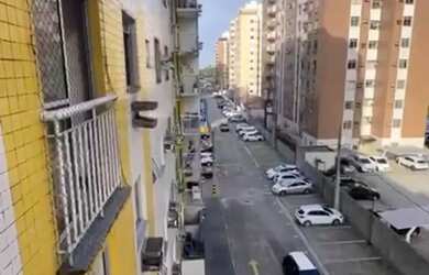 Imagem: O apartamento possui 3 Dormitórios, 2 Banheiros, 1 Vaga na