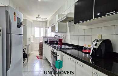 Imagem 9: Apartamento espaçoso a venda de 3 quartos com suíte na quadra do mar...