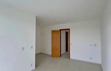 Imagem 2: Lindo sobrado a venda no novo mundo