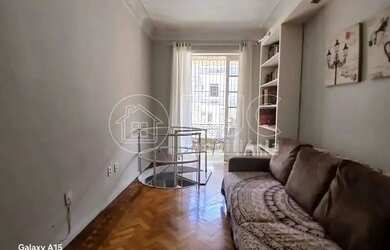 Imagem: O apartamento à venda possui 2 Dormitórios, 2 Banheiros, 1