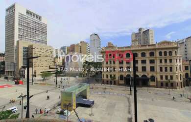 Imagem: O depósito possui 3.893m² de Área e está localizado em