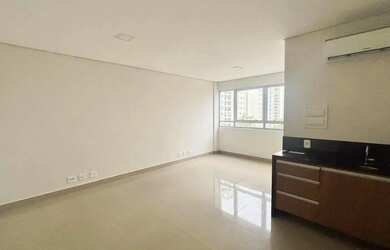 Imagem: O depósito possui 1 Vaga na garagem, 29m² de Área e está