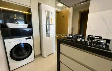 Imagem: O apartamento possui 1 Dormitório, 1 Banheiro, 1 Vaga na garagem