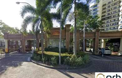 Imagem: A casa em condomínio possui 4 Dormitórios, 2 Banheiros, 1