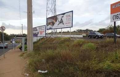 Imagem: O depósito possui 2400m² de Área e está localizado em Bonfim