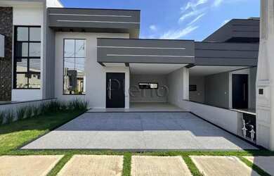 Imagem: A casa em condomínio possui 3 Dormitórios, 1 Banheiro, 3 Vagas