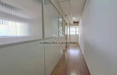 Imagem 9: Sala Comercial com 2 banheiros à Venda, 60m² por R$395.000,00