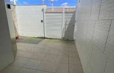 Imagem: Casa 2/4, bairro conceição, disponível a locação