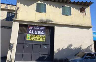 Imagem: O depósito possui 250m² de Área e está localizado em Bento