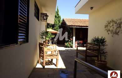 Imagem 11: Casa térrea na rua 6 dormitórios/suite, cozinha planejada