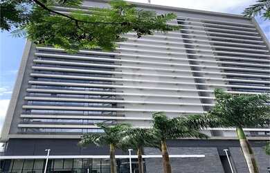 Imagem: O depósito possui 2 Vagas na garagem, 80m² de Área e está