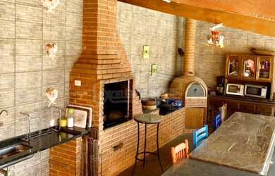 Imagem: A fazenda possui 545m² de Área e está localizado em Sítio