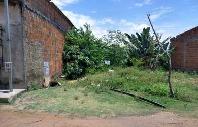 Imagem: O terreno está localizado em Santa Maria, Aracaju à venda