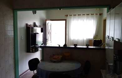 Imagem 6: CASA EM BROTAS 4/4. Churrasqueira, Imóvel mobiliado, Ar-condicionadoe200m²...