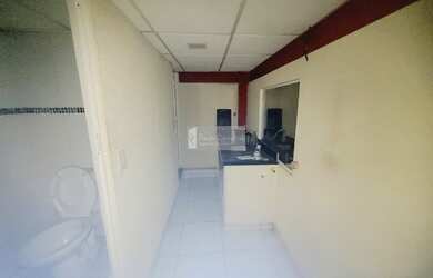 Imagem 7: GALPÃO alugando/vendendo no bairro de São Cristóvão 556m²