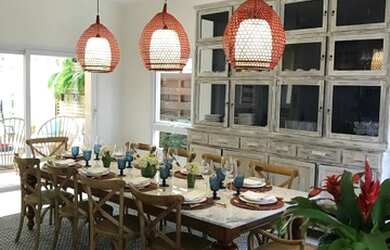 Imagem: A casa em condomínio possui 4 Dormitórios, 5 Banheiros, 2