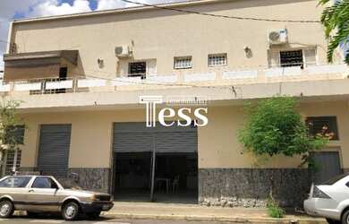 Imagem: O depósito possui 420m² de Área e está localizado em Centro