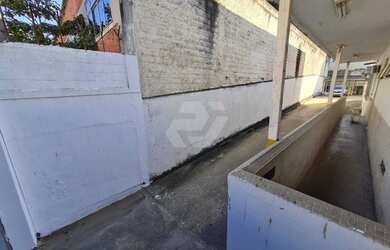 Imagem 2: Galpão/Depósito/Armazém para venda tem 2400 metros quadrados