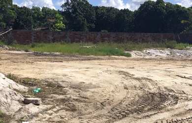 Imagem 1: Lote/Terreno para venda possui 2000 metros quadrados em Coroa Vermelha...