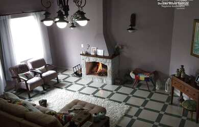 Imagem: A chácara possui 6.300m² de Área e está localizado em Corrupira