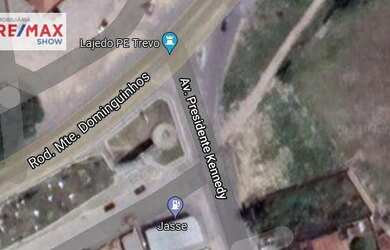 Imagem: O terreno possui 140m² de Área e está localizado em Lajedo