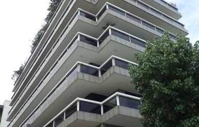 Imagem 2: Orla de Ipanema. Piscina, Ar-condicionado, 500m² de Áreae3 Vagas na...