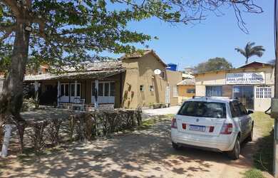 Imagem: A casa possui 2 Dormitórios, 4 Banheiros, 4 Vagas na garagem