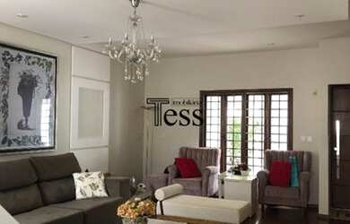 Imagem: O depósito possui 5 Vagas na garagem, 363m² de Área e está