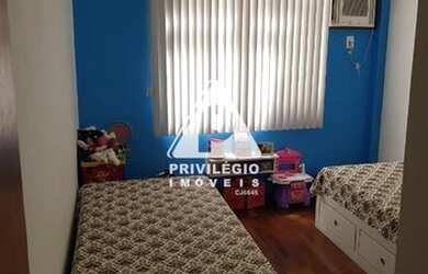 Imagem 9: Maravilhoso apartamento na tijuca com 115 m2 2 por andar 3 quartos, disponível para venda