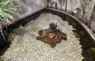 Imagem: A casa em condomínio possui 5 Dormitórios, 5 Banheiros, 5