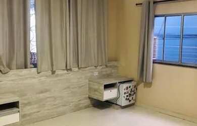 Imagem: O apartamento possui 2 Dormitórios, 2 Banheiros e está localizado